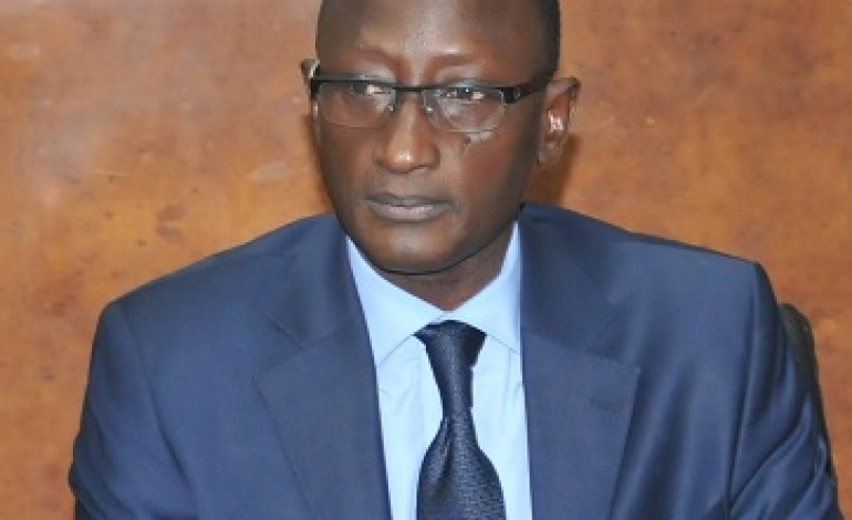 Sénégal: l’ANER implantera 115 000 lampadaires solaires supplémentaires à travers le pays