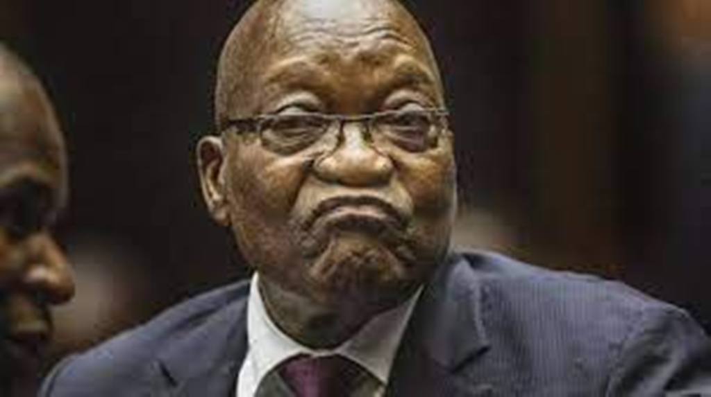 Afrique du Sud : l'ex-président Jacob Zuma condamné à 15 mois de prison pour outrage à la justice