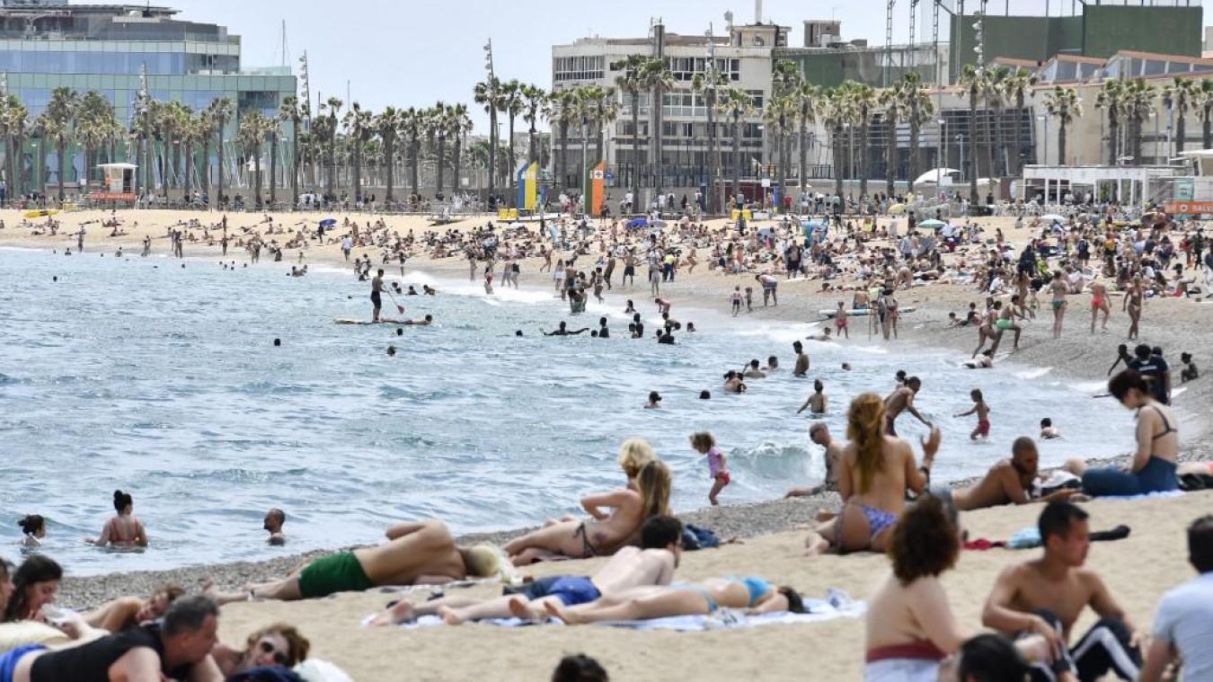 Espagne: la justice approuve le rétablissement d'un couvre-feu à Barcelone et d'autres grandes villes catalanes