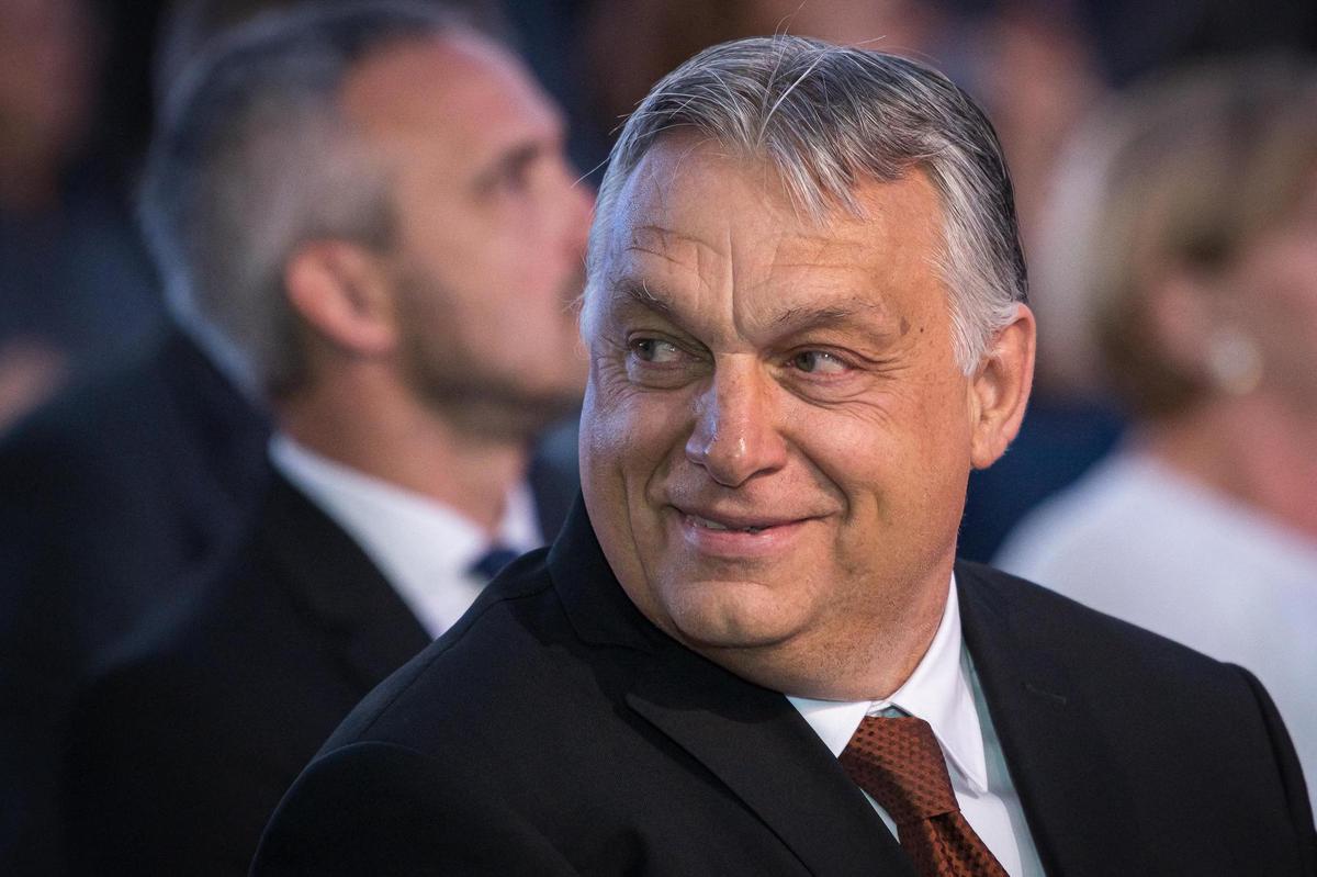 Hongrie: Viktor Orban convoque un référendum sur la loi anti-LGBT