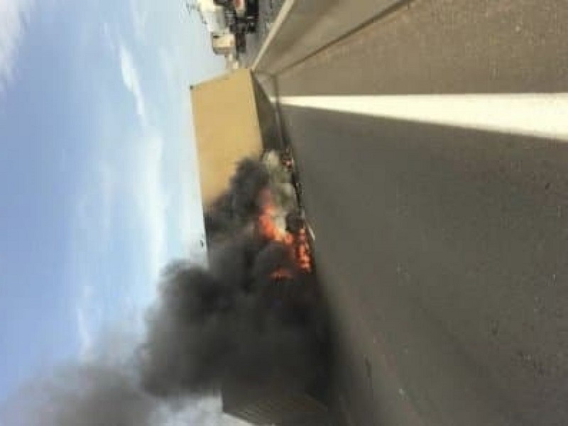 Autoroute à péage : un camion en feu à la sortie de Keur Massar