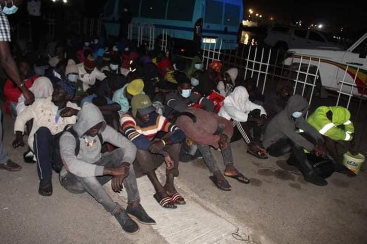 Émigration clandestine: 16 Sénégalais et 55 Gambiens interceptés avec leur pirogue vers Djifer