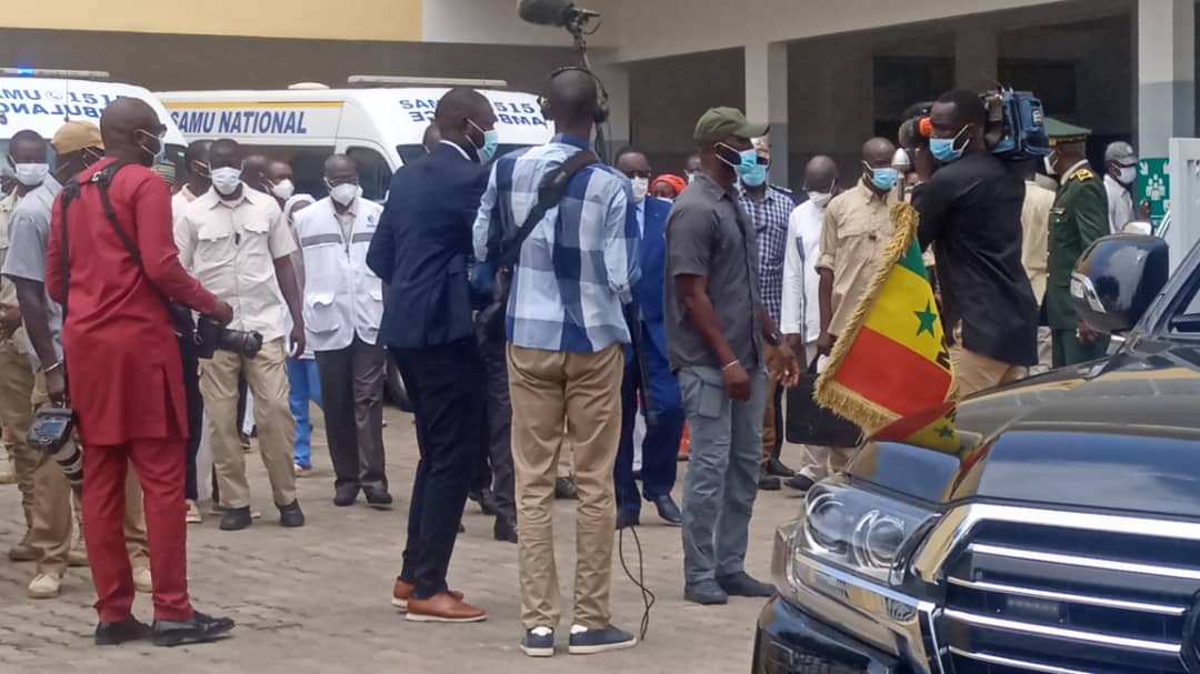 Visite de Macky Sall dans des centres de santé: la presse privée mise à l'écart