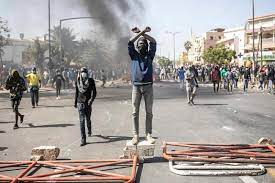 Décès de Samba Sarr : Des manifestations signalées à Pikine pour réclamer justice