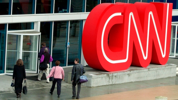CNN: trois salariés licenciés pour être venus travailler non vaccinés