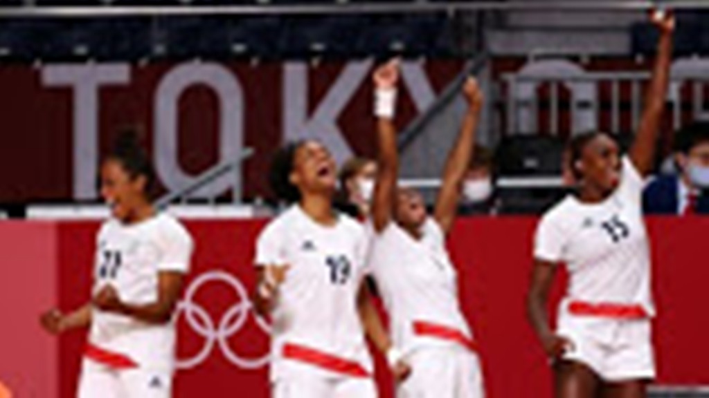 Tokyo 2021: les handballeuses françaises décrochent enfin l'or olympique