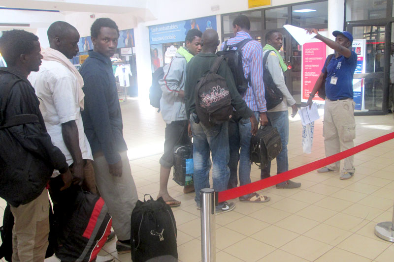 Covid-19 : 2 parmi les 29 sénégalais bloqués à Niamey testés positifs