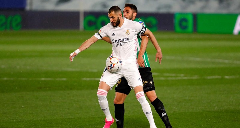 Le Real Madrid l'emporte difficilement face au Betis Séville en Liga