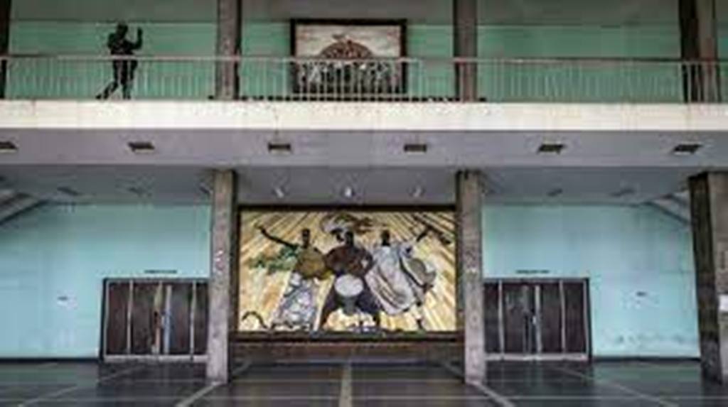 Guinée: les putschistes rassurent les acteurs économiques