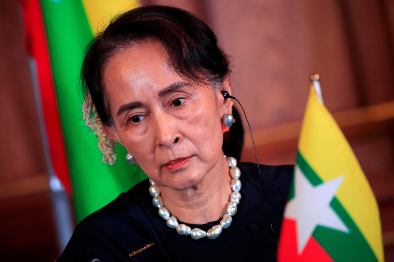 Birmanie: Aung San Suu Kyi sera jugée en octobre pour corruption