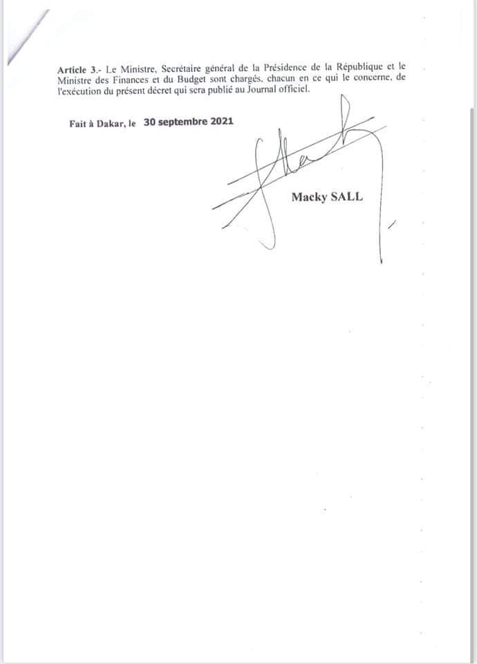 Macky dissout le Comité de suivi du Fonds Force Covid-19