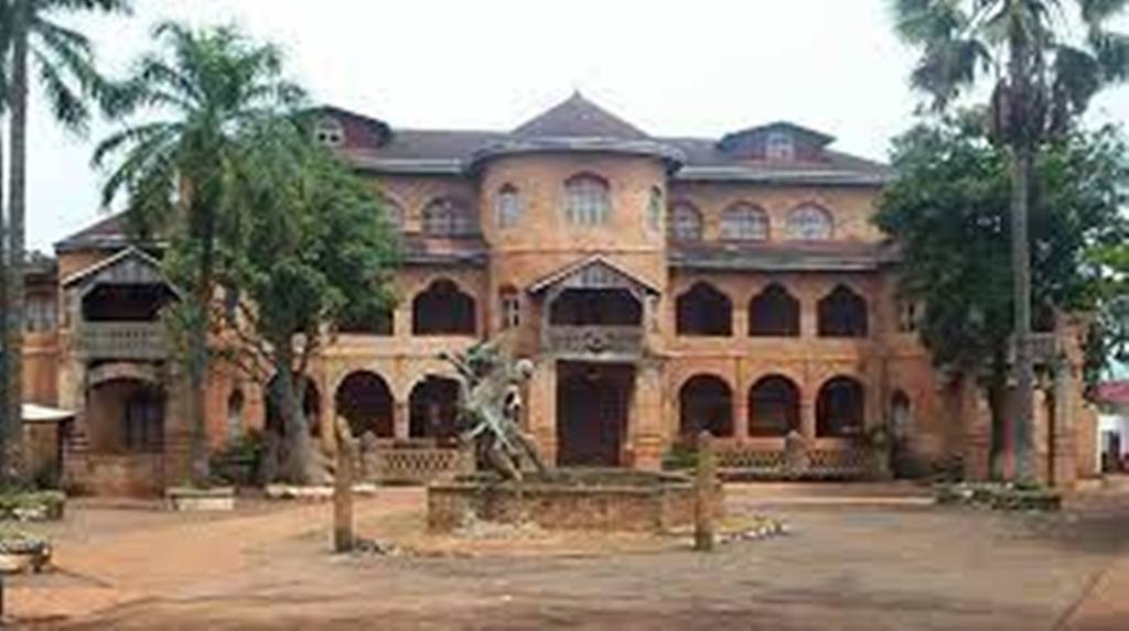 Cameroun: le sultan Nabil Mbombo Njoya, nouveau roi des Bamouns