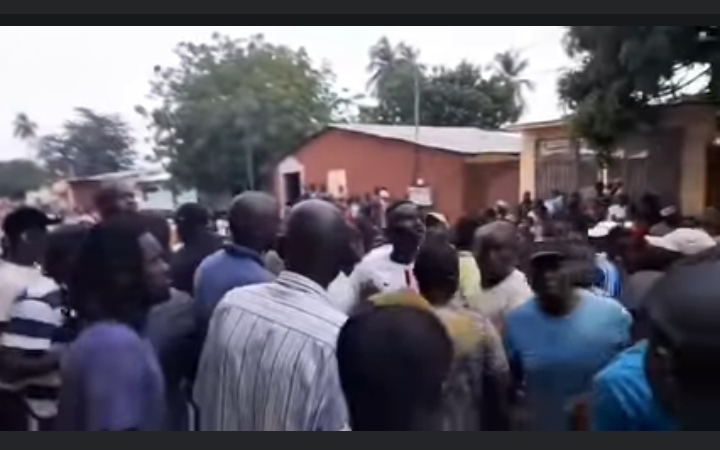 Ziguinchor : Ousmane Sonko et ses partisans attaqués par des «nervis», plusieurs blessés enregistrés