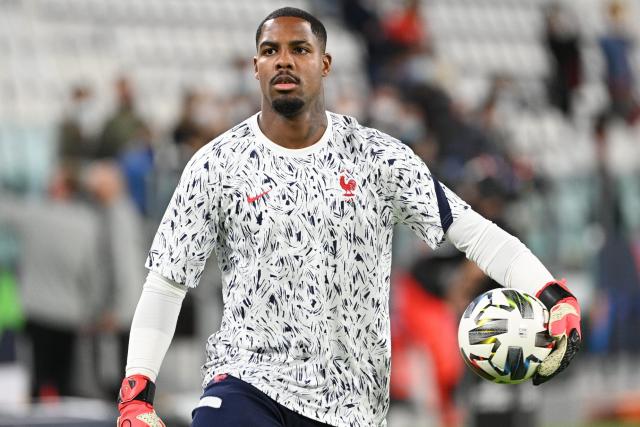 Mauvaise nouvelle pour le Milan AC: Mike Maignan va être opéré du poignet gauche