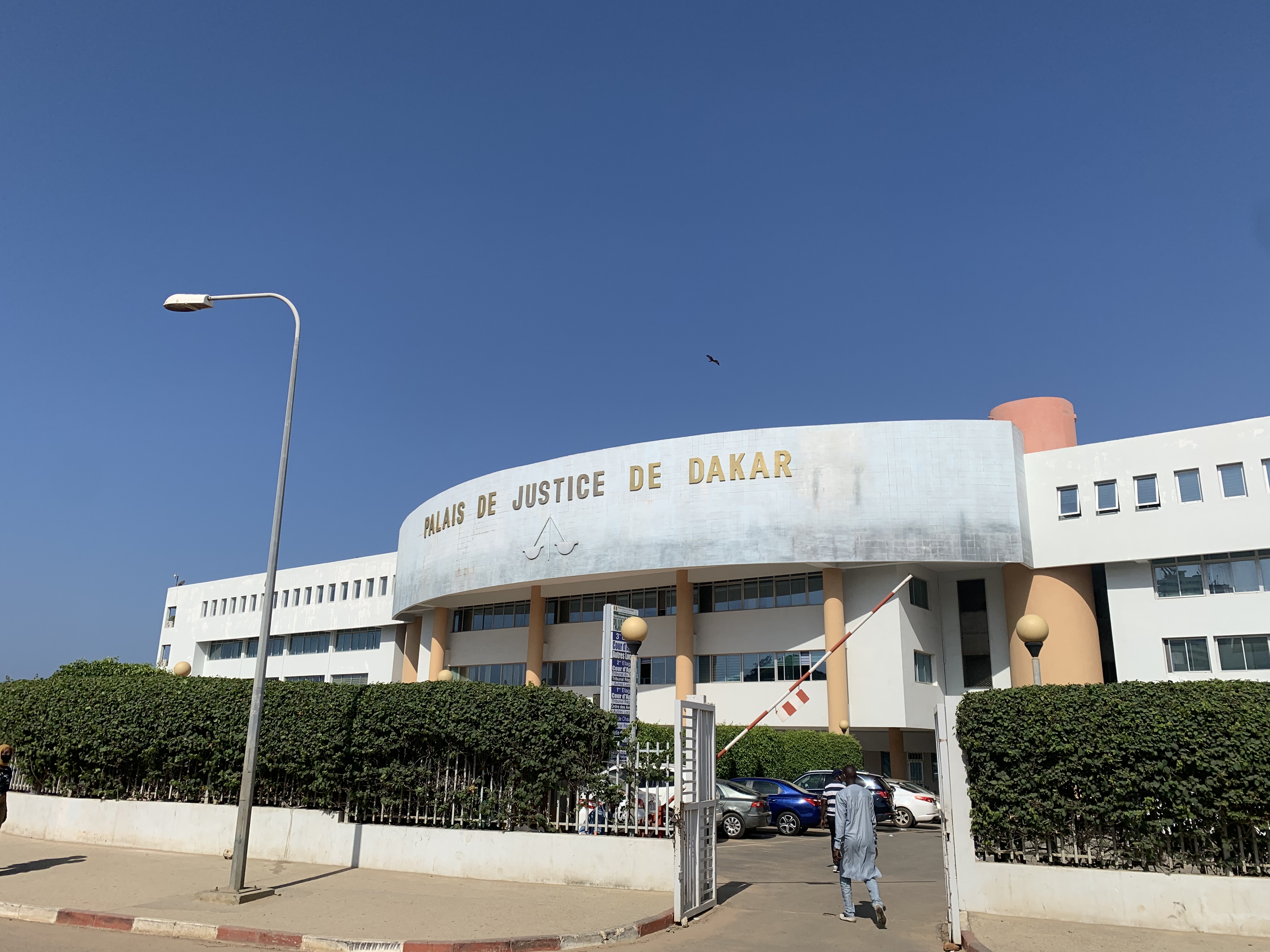 Séibikhotane: un vieux de 61 ans tapote les fesses d'une vieille en pleine rue et finit au tribunal 