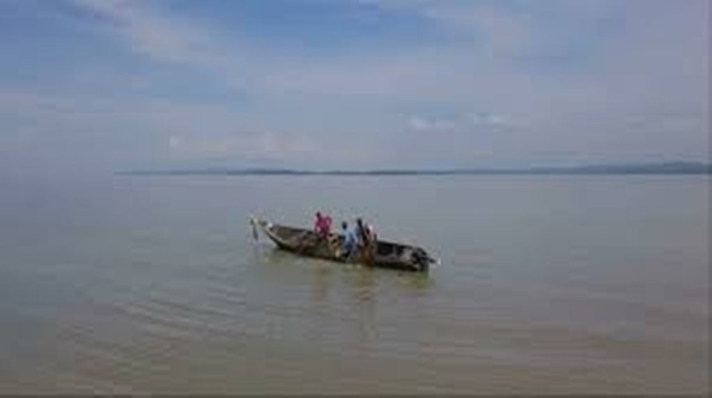 Pollution massive du Lac Victoria : le plus grand lac d'Afrique se meurt