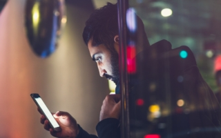 Des centaines de travailleurs et travailleuses africains victimes de détentions et expulsions à caractère raciste" (Amnesty)