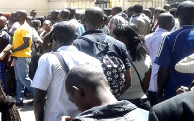 Népotisme dans la Fonction publique : le ministre et le DG accusés de recruter leurs parents