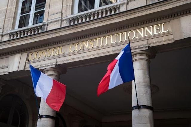 France: le Conseil constitutionnel valide la nouvelle échéance du passe sanitaire, mais sans accès au statut vaccinal des élèves
