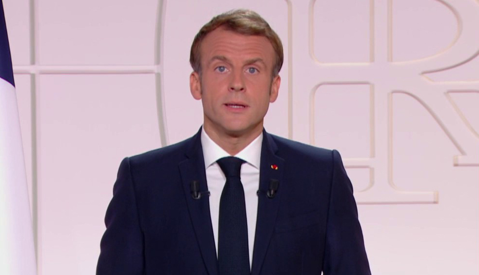 Covid-19 en France: le passe sanitaire conditionné à une dose vaccinale de rappel pour les plus de 65 ans