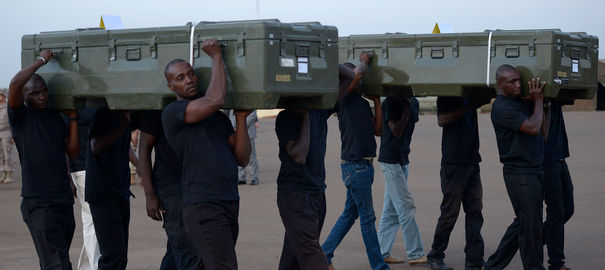 MALI : Les corps des deux journalistes de RFI sont arrivés à Paris