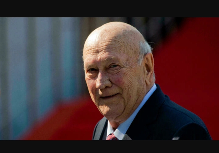 Apartheid: les excuses posthumes de Frederik de Klerk