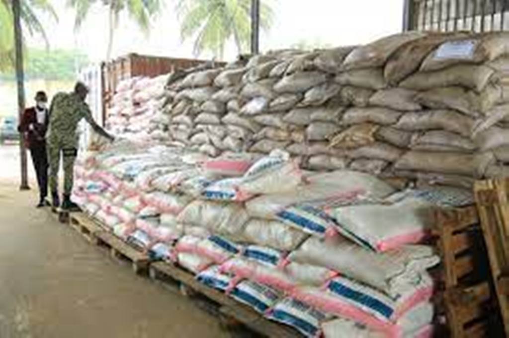  Côte d'Ivoire : Lutte contre la contrebande, les Douanes annoncent la saisie de 93.775 tonnes de marchandises prohibées dans le mois d'octobre
