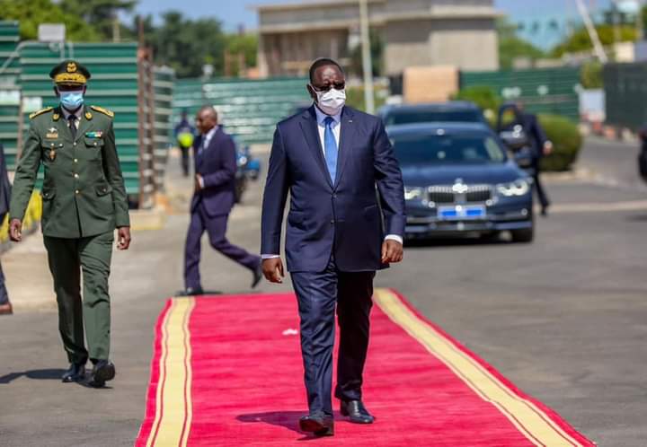 Macky Sall à Kinshasa contre les violences faites aux femmes et les filles en Afrique alors que les féministes du Sénégal crient à l'apologie du viol 