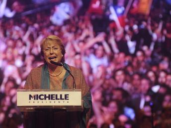 Présidentielle au Chili: Michelle Bachelet a plusieurs longueurs d'avance