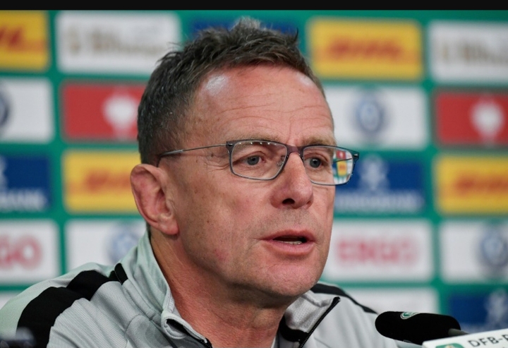 Ralf Rangnick nommé entraîneur intérimaire de Manchester United