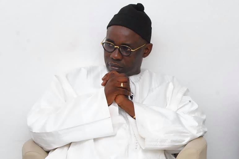 Affaire de prêt de 2 milliards FCFA : l’ancien ministre Samuel Sarr entendu par la gendarmerie