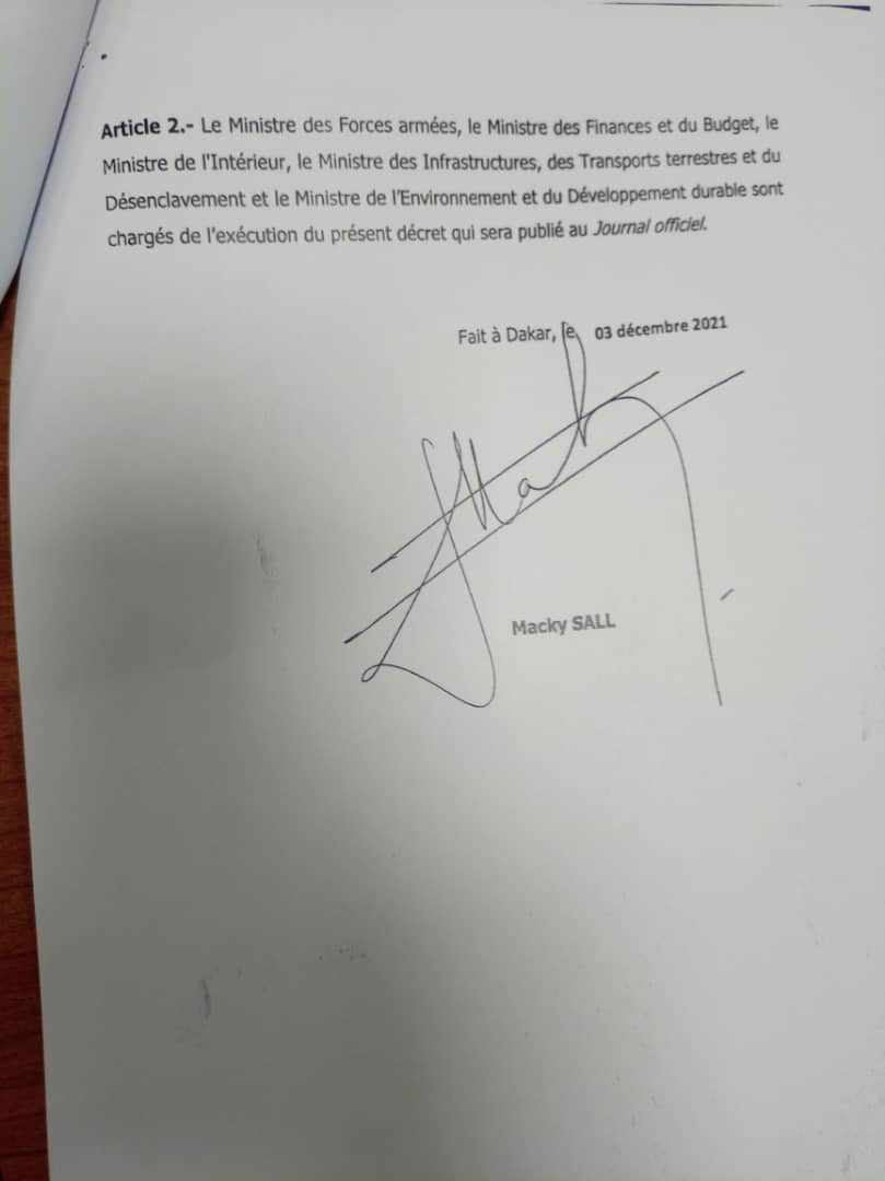 Levée du mot d’ordre de grève des transporteurs: le décret et l’arrêté qui régissent la diminution des postes de contrôle