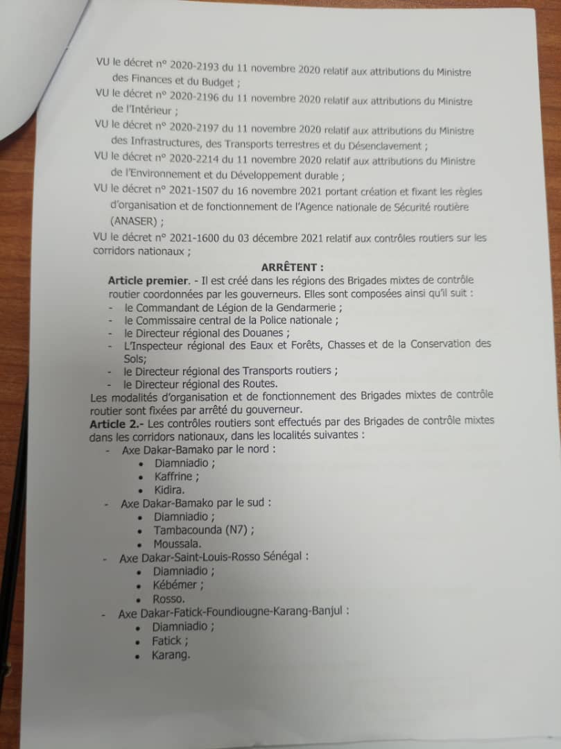 Levée du mot d’ordre de grève des transporteurs: le décret et l’arrêté qui régissent la diminution des postes de contrôle