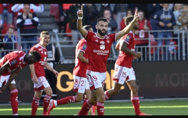 Ligue 1 : Brest renverse l'OM et signe une sixième victoire de rang !