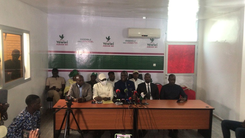 Suivez en direct le point de presse de la Coalition YAW