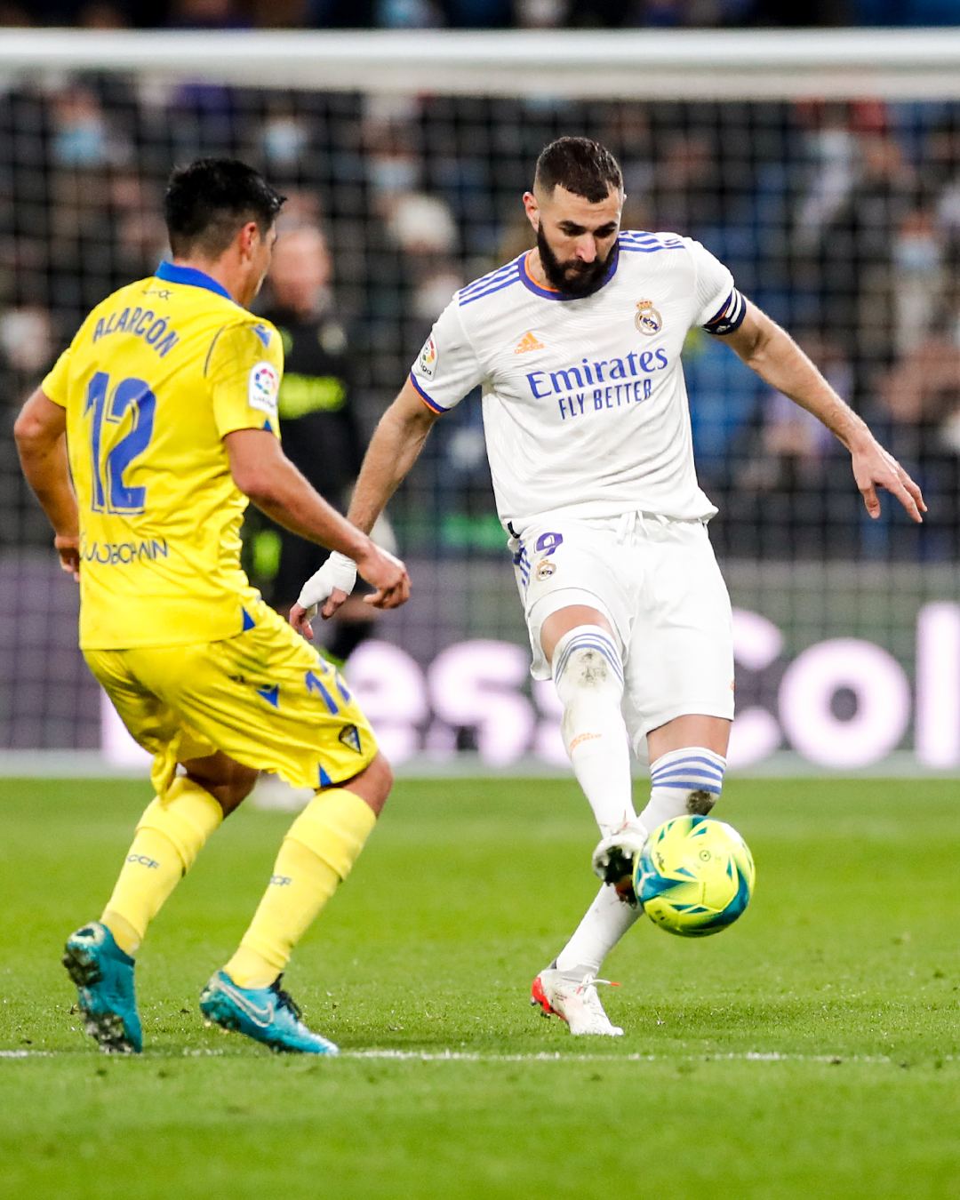 Liga: le Réal Madrid tenu en échec à domicile par Cadix