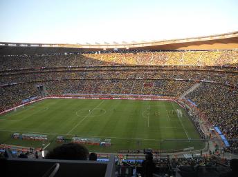 Le stade FNB de Soweto, à Johannesburg, a accueilli la Coupe du monde de football en 2010. Wikipédia