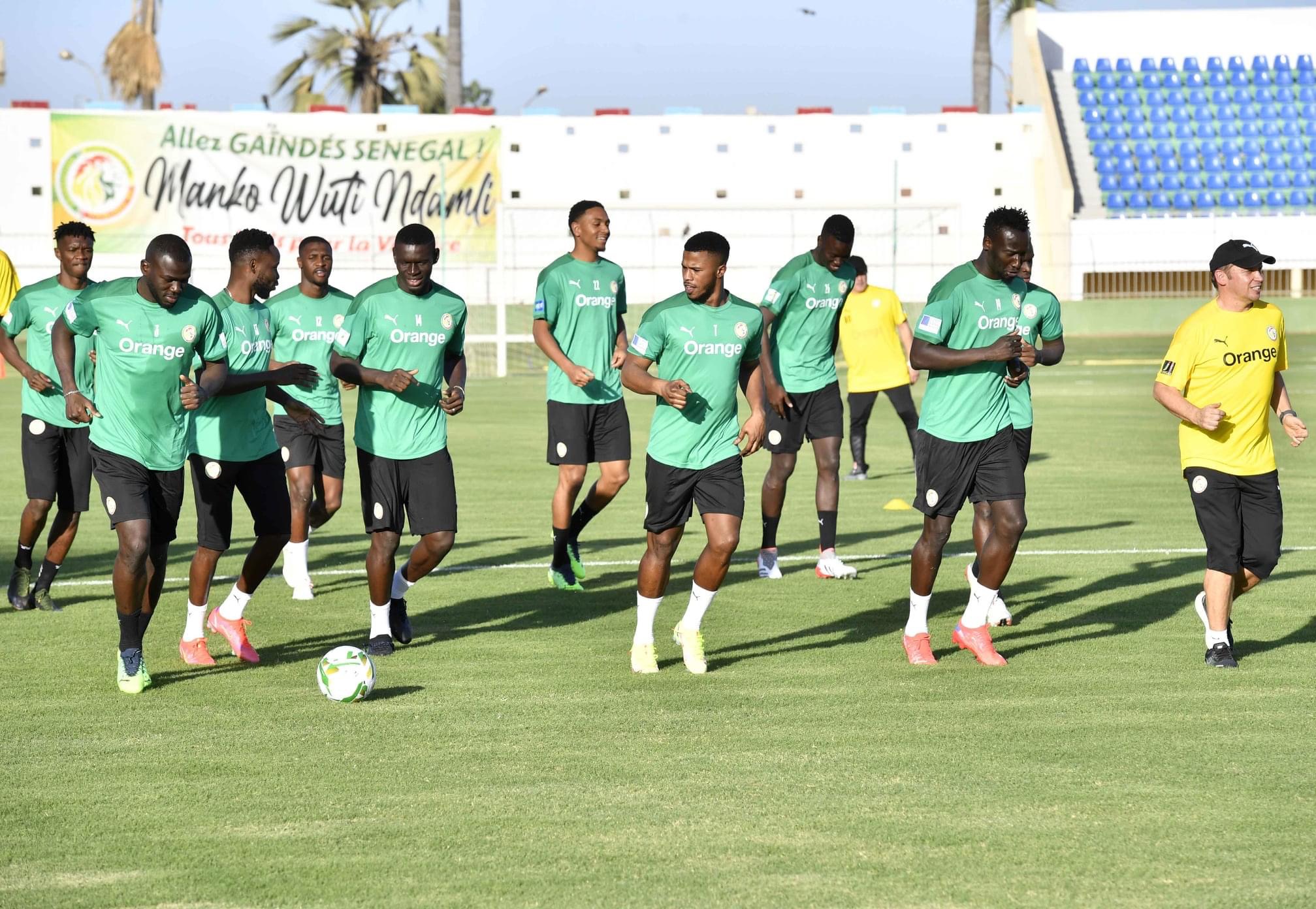 Les images du premier galop d’entraînement des « Lions » au stade Lat Dior de Thiès