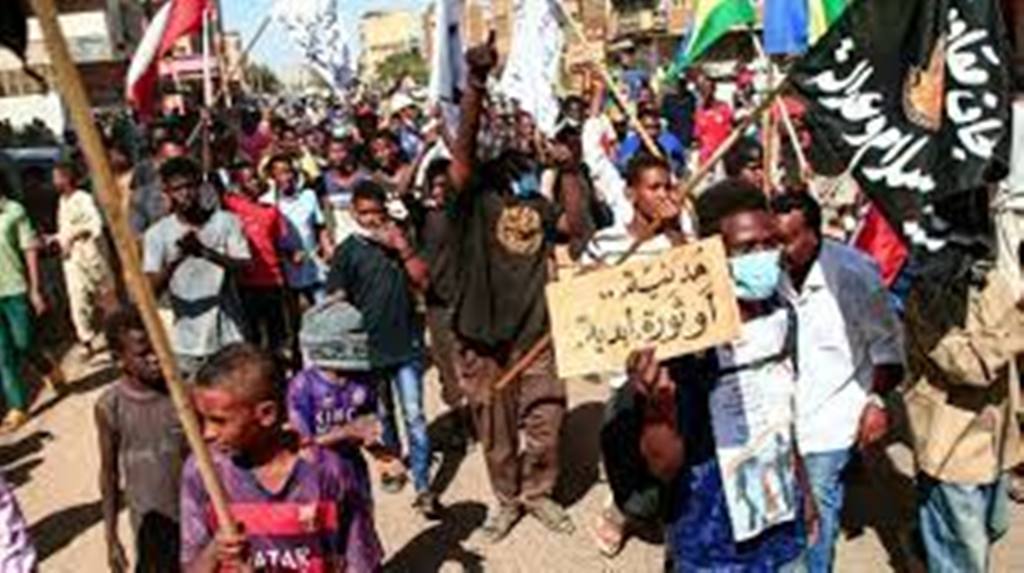 Nouvelle journée de manifestation dans un Soudan coupé du monde