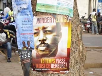 Les Burkinabés n'oublient pas Norbert Zongo, directeur de l'Indépendant, assassiné alors qu'il enquêtait sur la mort de David Ouedraogo, chauffeur du frère cadet du chef de l'Etat, François Compaoré. AFP/Ahmed Ouob