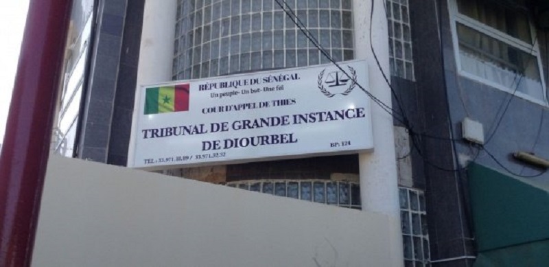 Faux sur les actes d’état civil à la Mairie de Mbacké: le Procureur requiert 2 ans dont 6 mois ferme contre les trois mis en cause