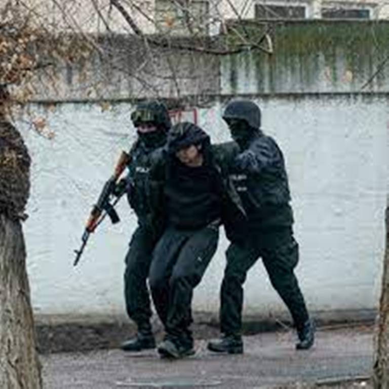 Près de 8 000 personnes ont été arrêtées au Kazakhstan après les émeutes