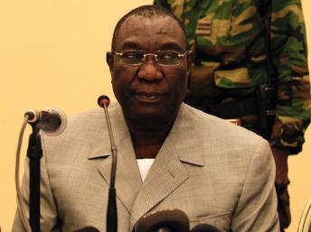 Michel Djotodia lors d'une conférence de presse à Bangui, le 24 décembre 2013. REUTERS/Andreea Campeanu