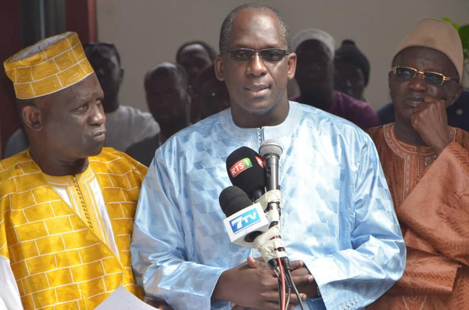 Elections locales à Yoff : Abdoulaye Diouf Sarr appelle au "calme" et à la "sérénité" après avoir effectué son vote 