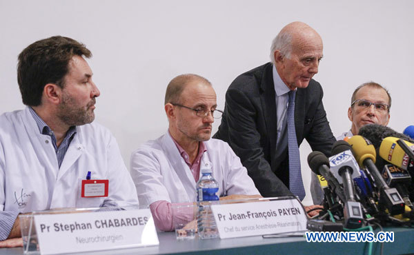 Michael Schumacher: «situation stable cette nuit et ce matin», selon son attachée de presse