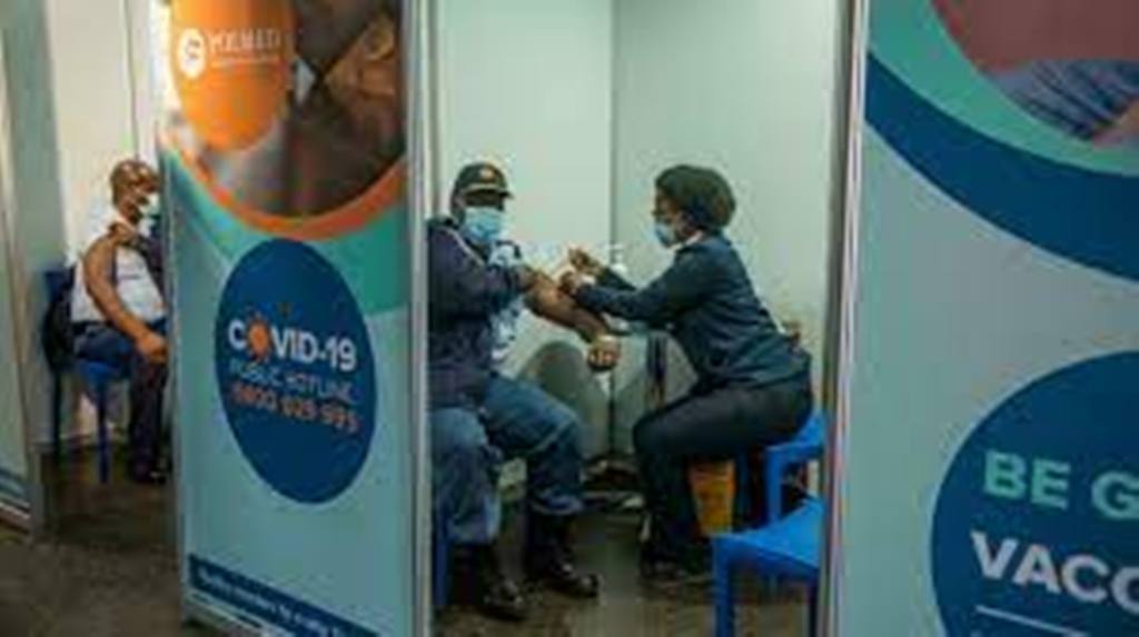 Afrique du Sud: la lutte contre le Covid entachée de corruption