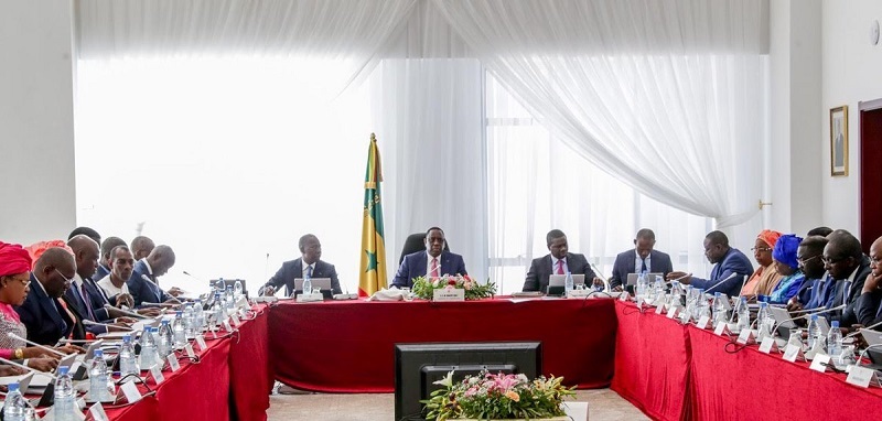 Macky Sall demande à ses ministres de se tenir prêts pour un éventuel remaniement