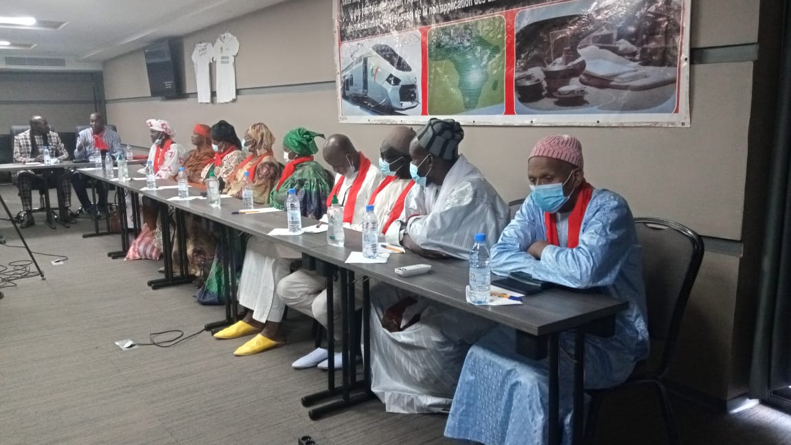 En visite à Dakar, le président de la BAD interpellé par les impactés du TER 