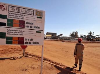 Niger: le pouvoir veut tenir bon face aux pressions d'Areva