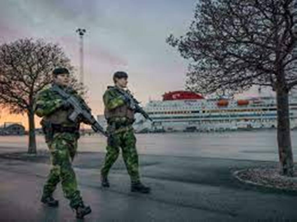 "Les Russes arrivent" : quand la Russie montre ses muscles militaires, la Suède devient nerveuse